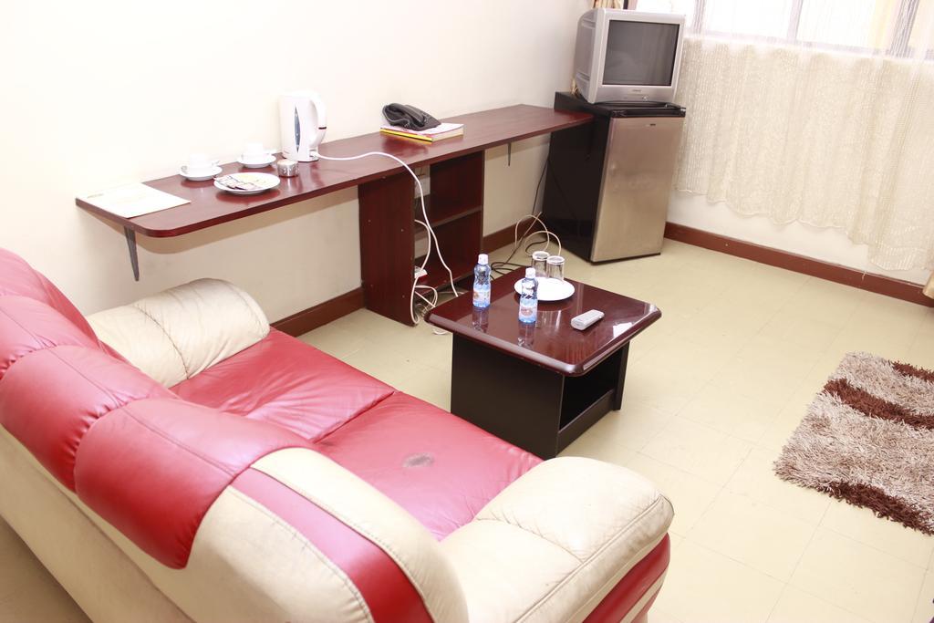 Hotel Central Park Nairobi Bagian luar foto