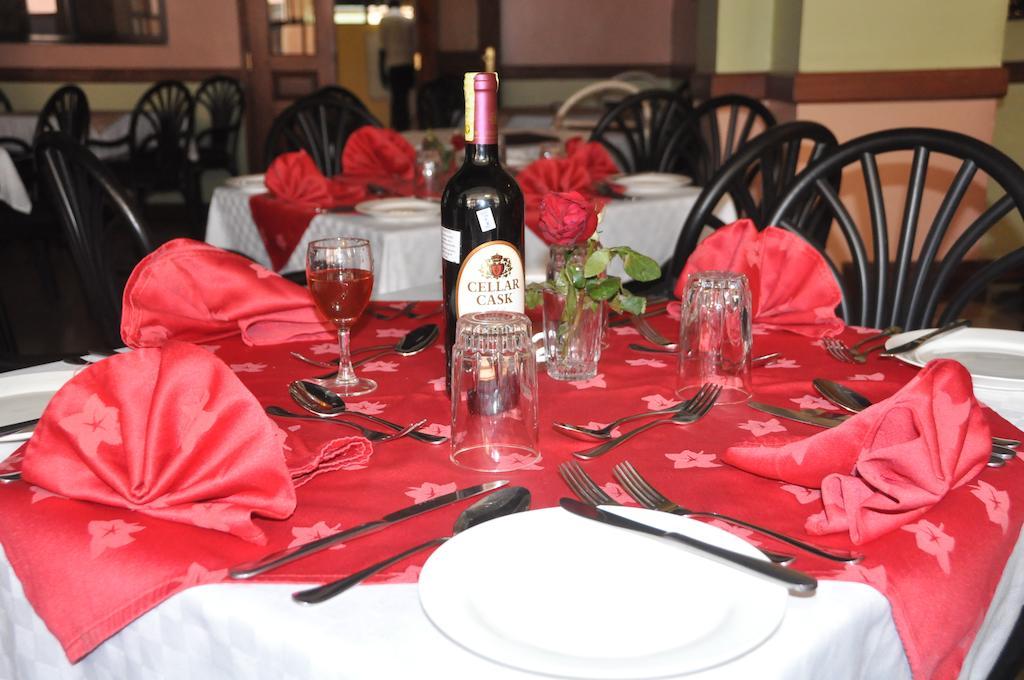 Hotel Central Park Nairobi Bagian luar foto