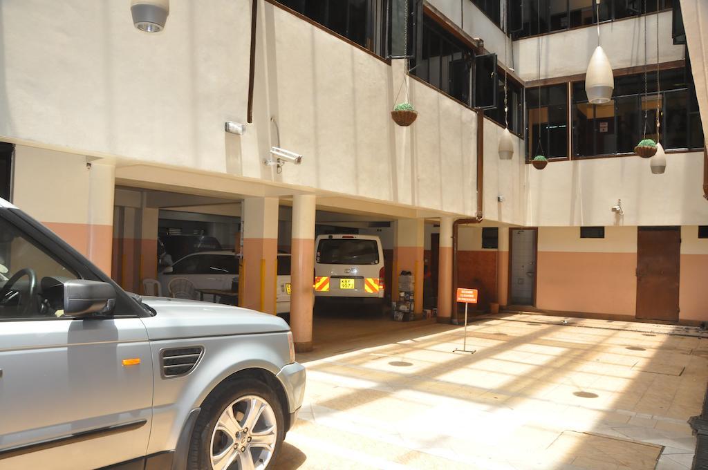 Hotel Central Park Nairobi Bagian luar foto