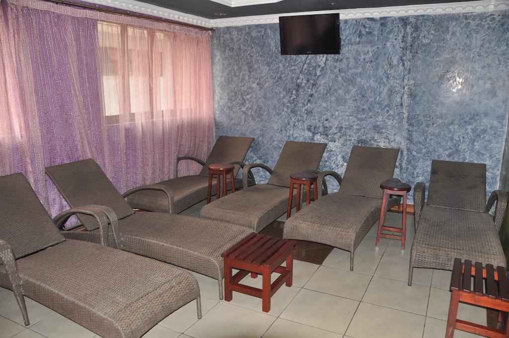 Hotel Central Park Nairobi Bagian luar foto