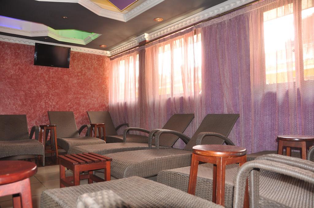 Hotel Central Park Nairobi Bagian luar foto