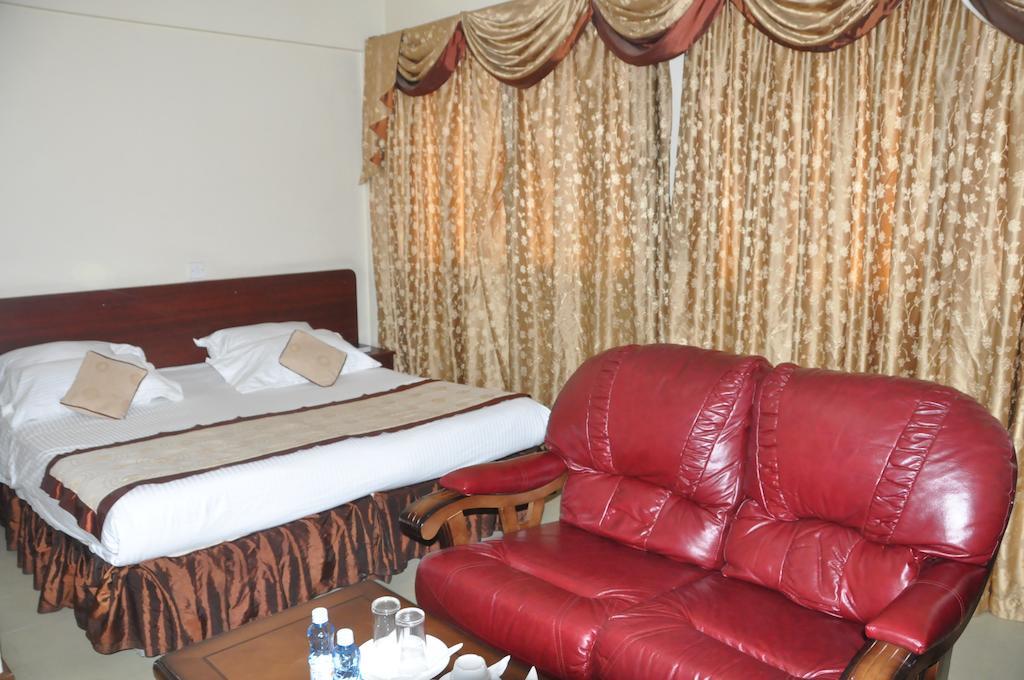 Hotel Central Park Nairobi Bagian luar foto